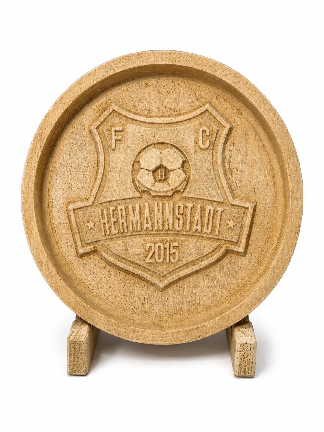 Logo FC Hermannstadt 2015 sculptat în lemn